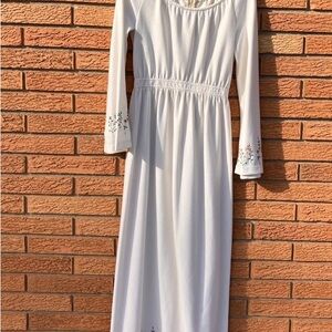 Leslie Fay VTNG Ivory Maxi Peasant White Dress with Floral Embroidery XS READ
